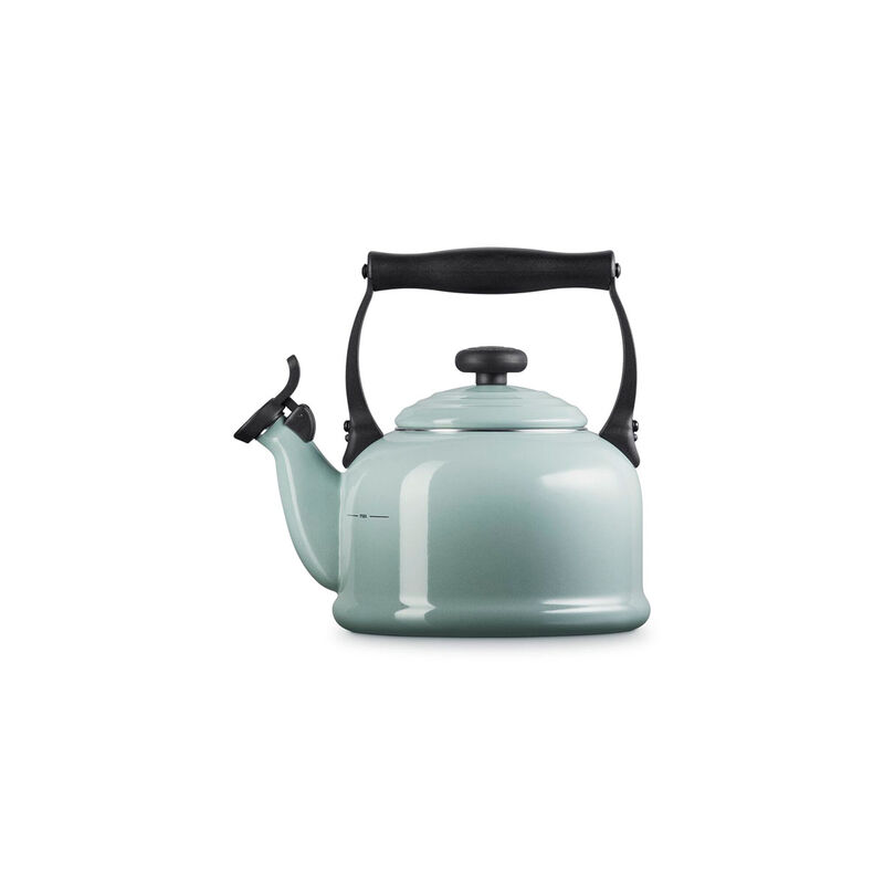 Le Creuset Traditional Kettle 2.1L image number 27